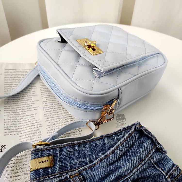 کیف دوشی آبی