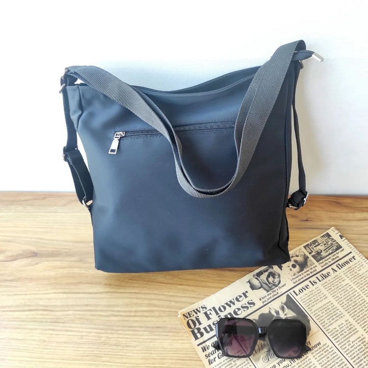 خرید کیف بزرگ دانشجویی