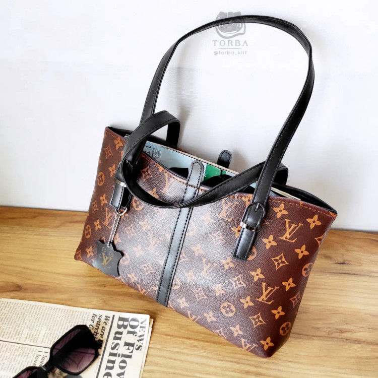 خرید آنلاین کیف دوشی بزرگ زنانه