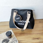 خرید آنلاین کیف دوشی بزرگ و جادار زنانه