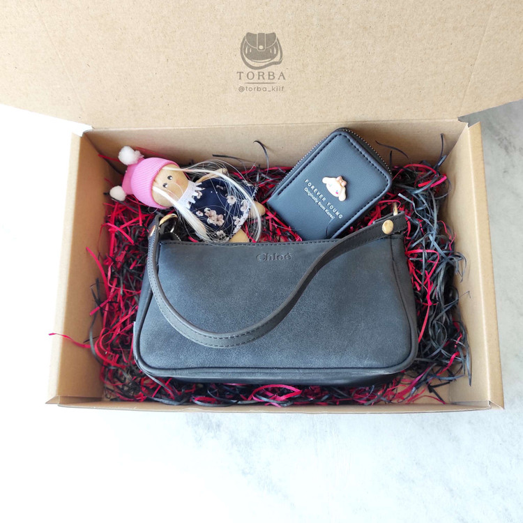 خرید پک هدیه زنانه ویژه ولنتاین