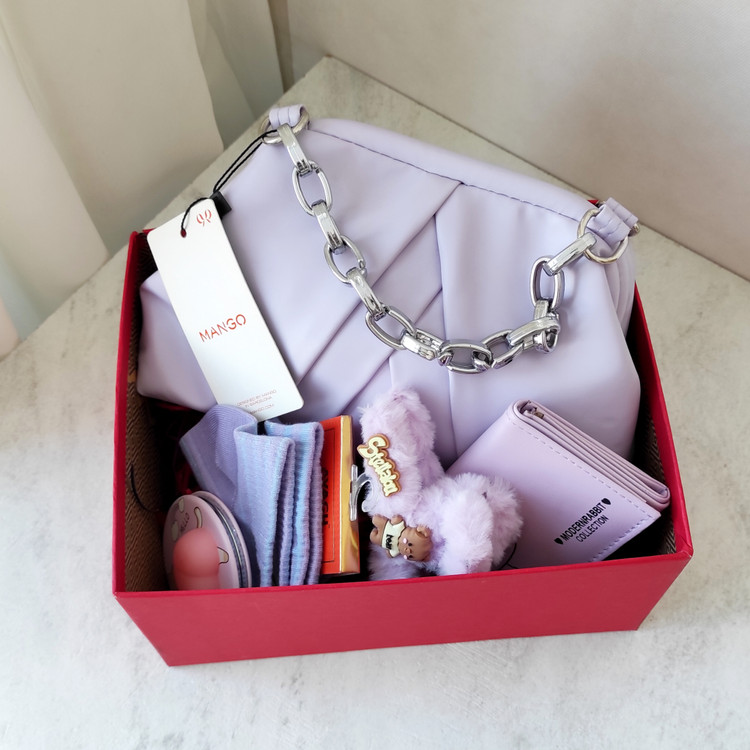 خرید پک هدیه دخترانه