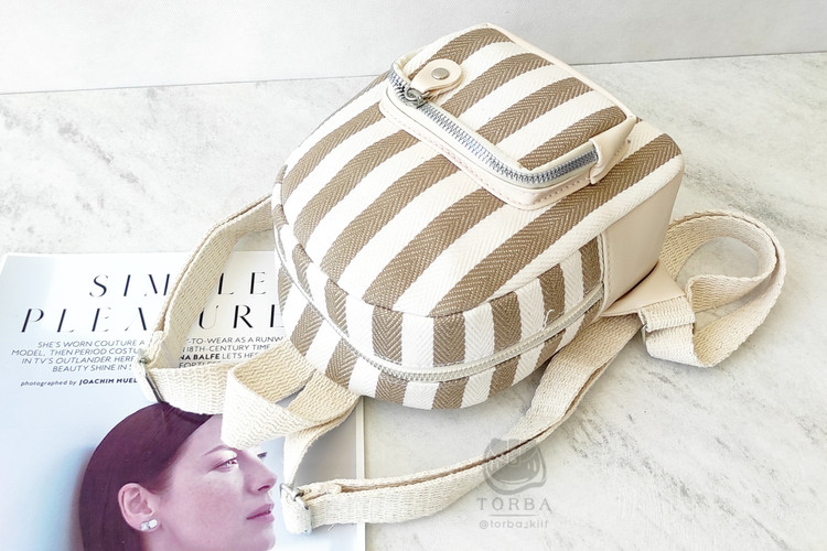 خرید کوله پشتی دخترانه کنفی