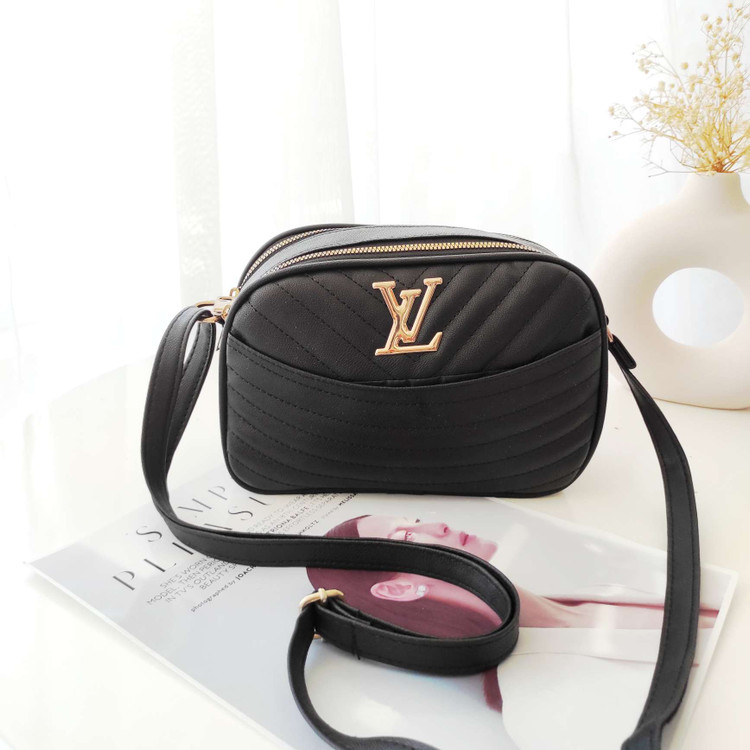 خرید کیف زنانه برند الوی